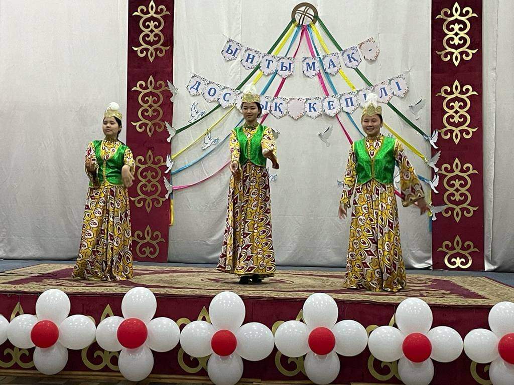 Концерттік бағдарлама Мәдениет үйінде