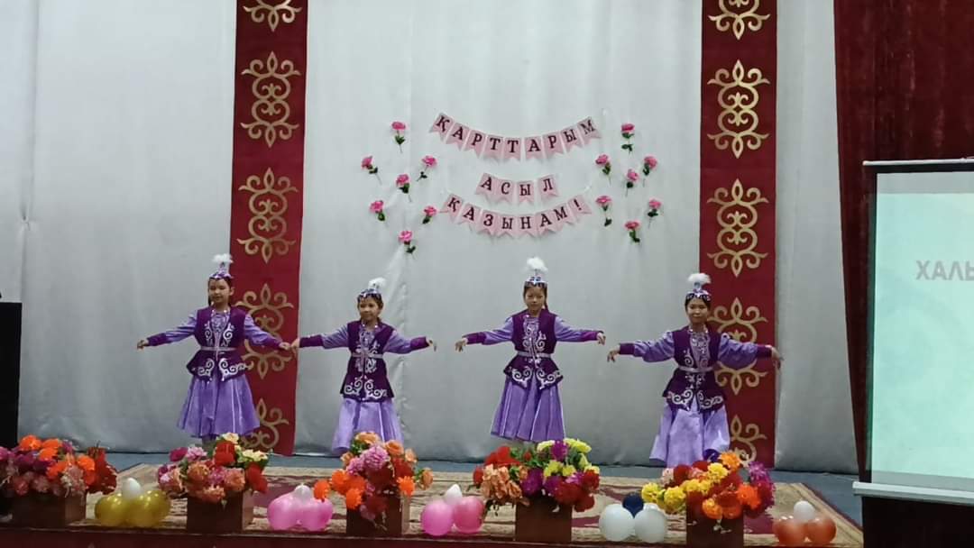 Шоқпар ауылдық мәдениет үйінің ұйымдастыруымен 1 қазан Халықаралық қарттар күні 